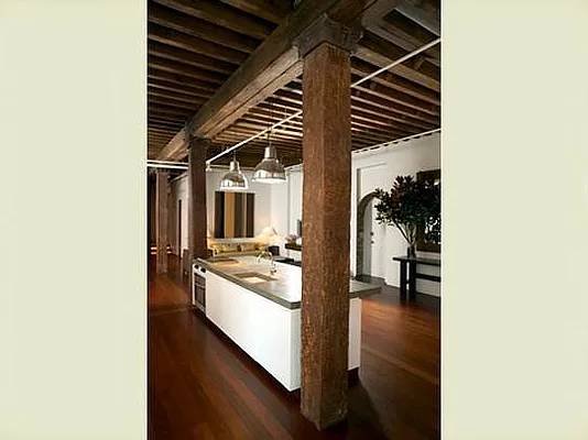 Sold by Stribling | media 12