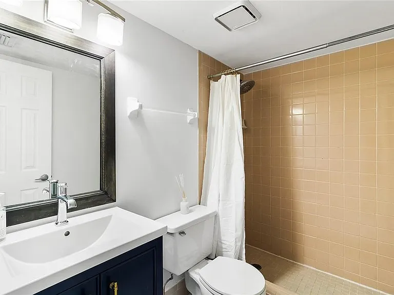 324 City View Dr — Photo 14
