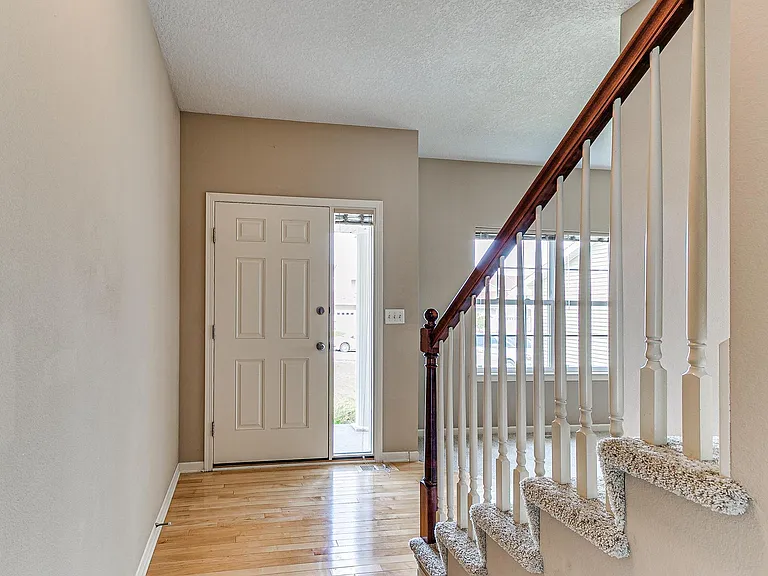 15222 Aurora Cir — Photo 26