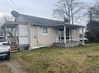 1905 White Cloud Rd, Leechburg, PA 15656