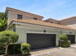 700 NW 83rd Pl, Boca Raton, FL 33487
