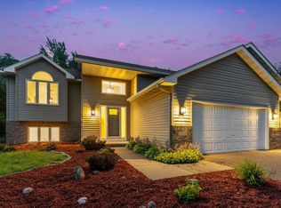 2225 Tart Lake Rd, Lino Lakes, MN 55038