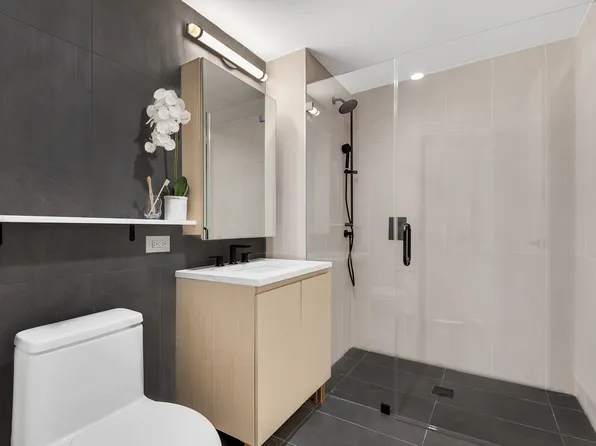 98-81 Queens Boulevard image 7 of 14