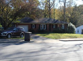 2464 Silas Creek Pkwy, Winston Salem, NC 27103