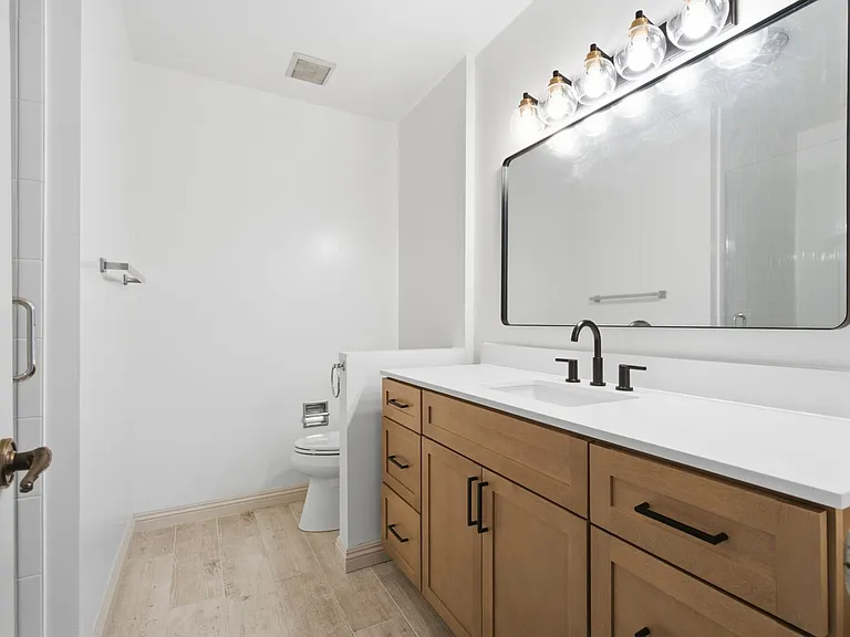 853 S Le Doux Rd #202 — Photo 14