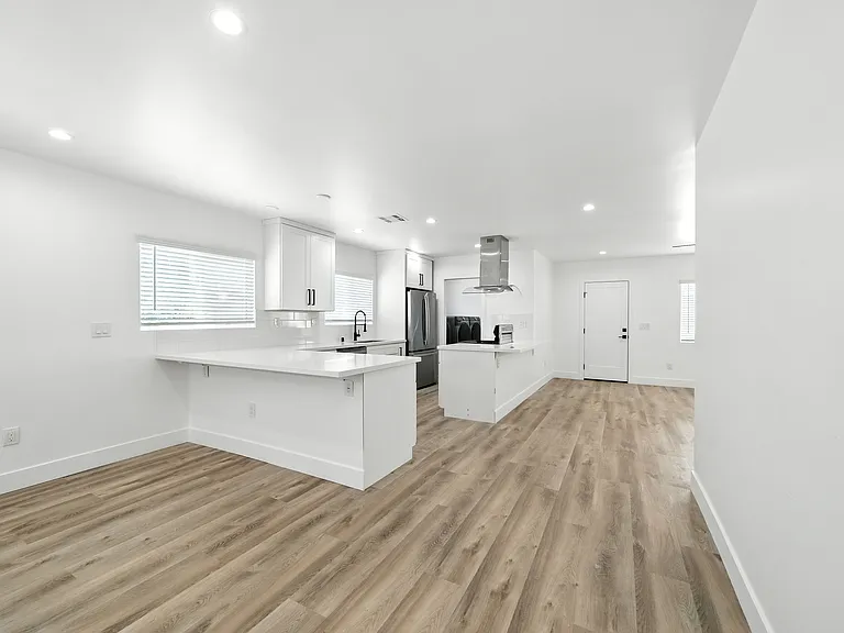 5103 Barlin Ave — Photo 12