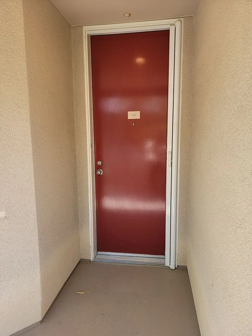 2 Bdrm/2 Bth at La Mesa Village Plaza Spectrum Cable/WiFi, and water included in the rent — Photo 3