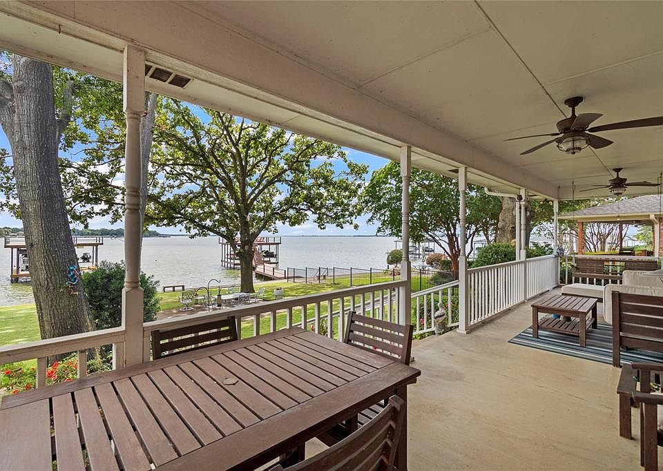 1st image of 193 Seaside Dr