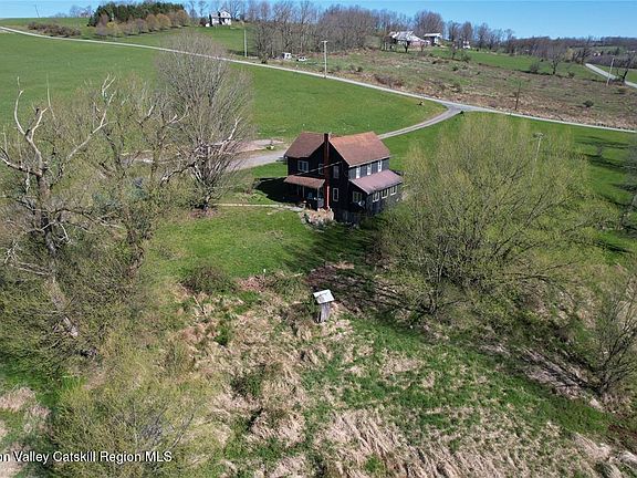 4th image of 356 Gabel Road
