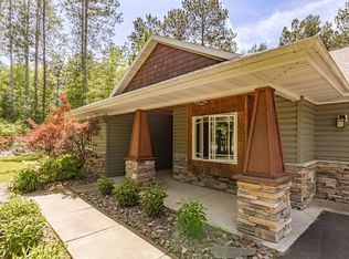 1380 White Pine Dr, Cloquet, MN 55720