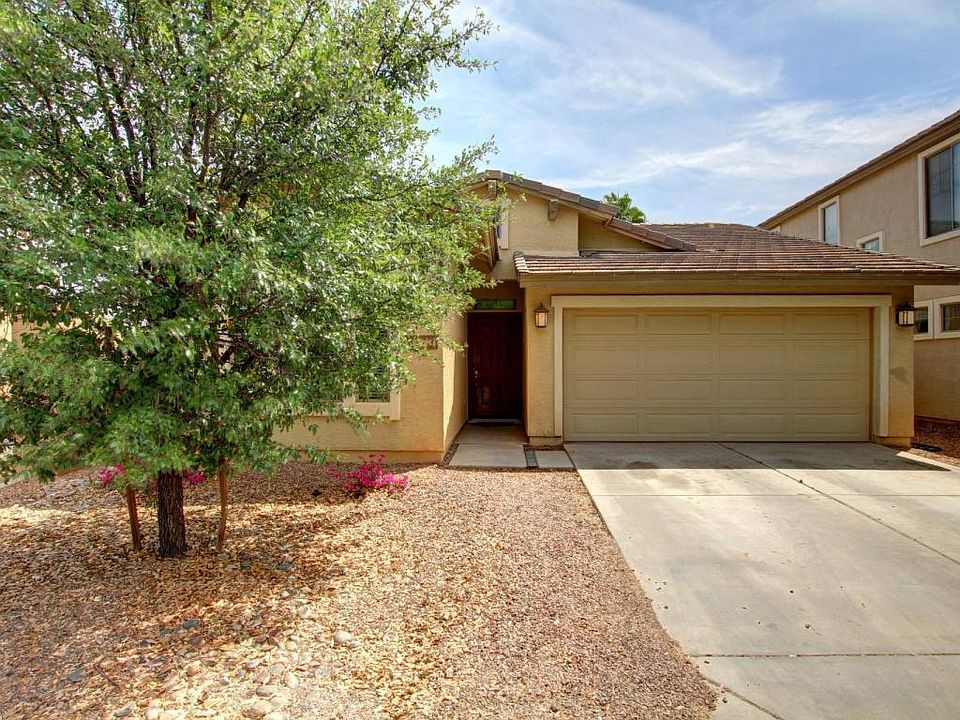 2nd image of 1073 E Julian Dr