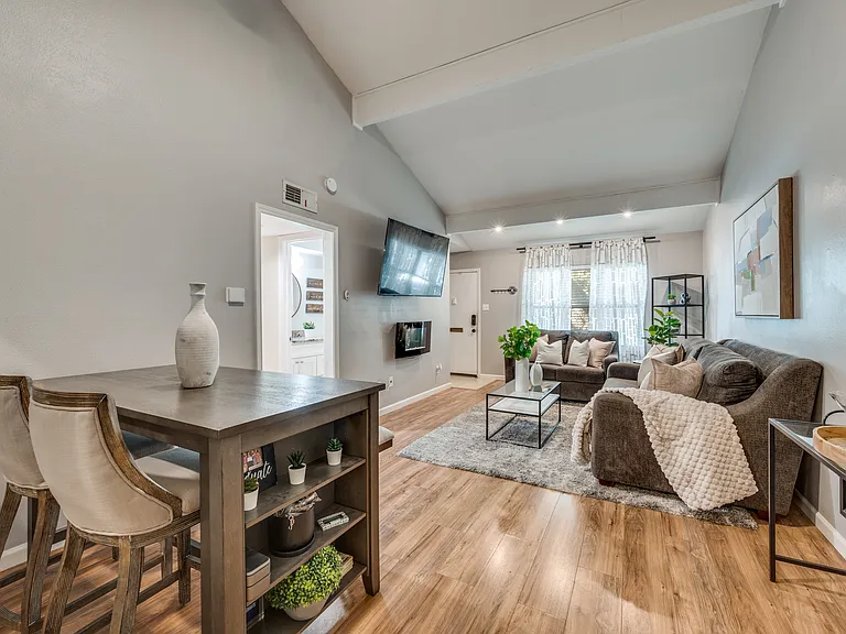 13618 Brookgreen Dr — Photo 24