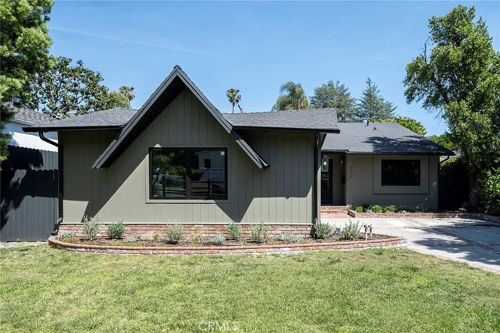 Building Photo - 4316 Bellaire Ave
