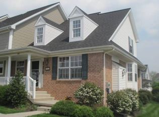 608 Brentwood Dr, Lititz, PA 17543