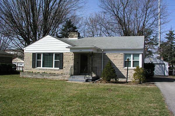 1st image of 5346 N Crestview Ave
