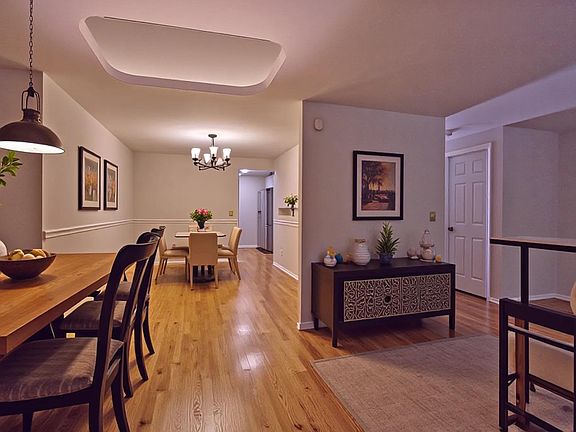 3rd image of 6009 Heathwick Ct