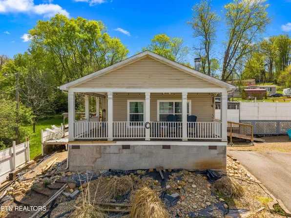 1021 W Old A J Hwy #J, New Market, TN 37820