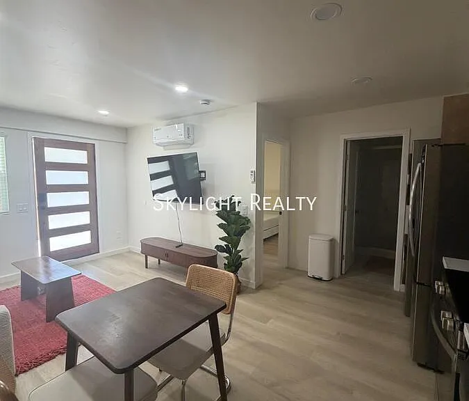 4018 Riviera Dr #1 — Photo 13
