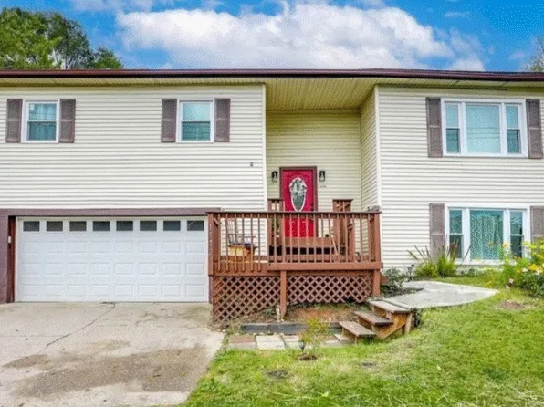 1572 Josephine Ave, Lakemore, OH 44250