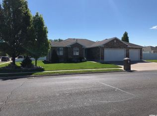 1507 N 1250 W, Clinton, UT 84015