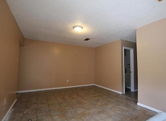 5th image of 13225 Curran Rd