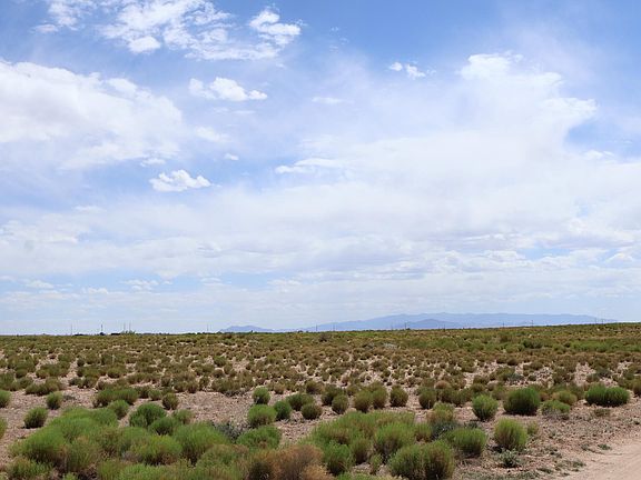 3rd image of 7&8 Rio Grande Ests
