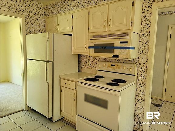 5th image of 5404 Scanlan Way E