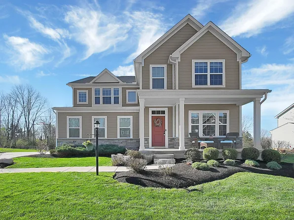 8239 Woodland Creek Ct, Blacklick, OH 43004