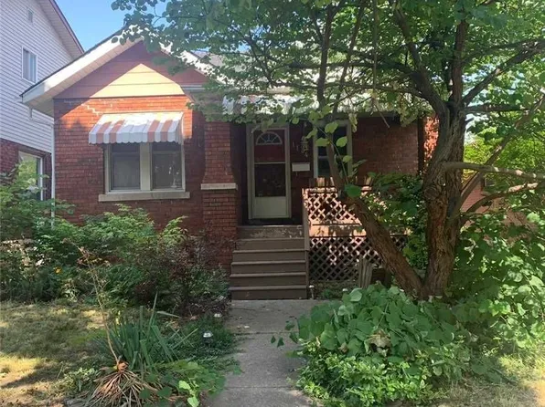 1184 Janette Ave, Windsor, ON N9A 5A7