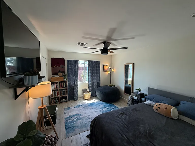 1220 W Missouri Ave — Photo 14