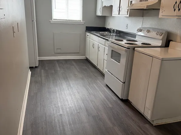125 W Balview Ave APT 4, Norfolk, VA 23503