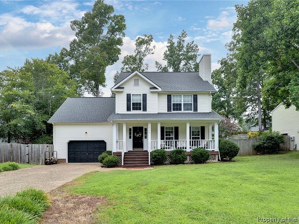 1st image of 4553 Village Park Dr