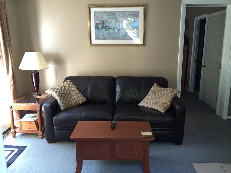 56 Prospect Hill St #B — Photo 4