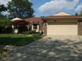 7188 E Spring Dr, Canton, MI 48187