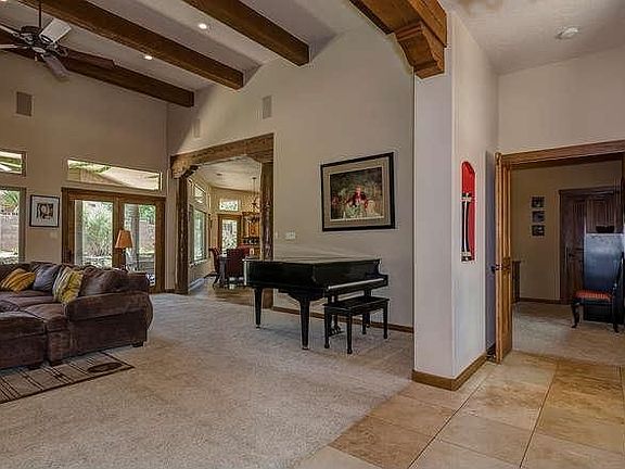 5th image of 5400 Canyon Bluff Trl NE