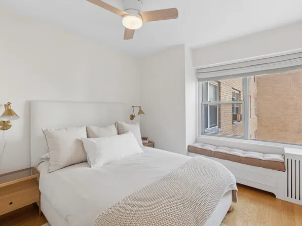 370 East 76th Street B1008 image 5 of 6