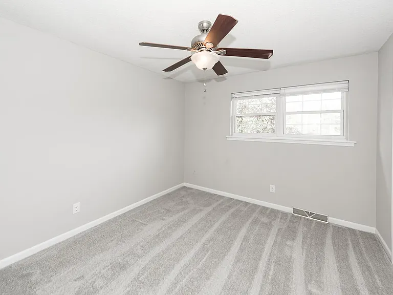 1305 Mathis Ferry Rd — Photo 7
