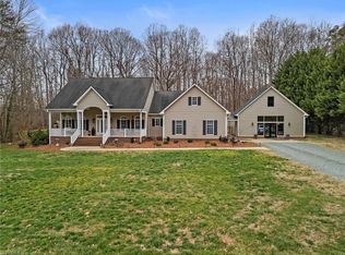 2524 Bellemont Alamance Rd, Burlington, NC 27215