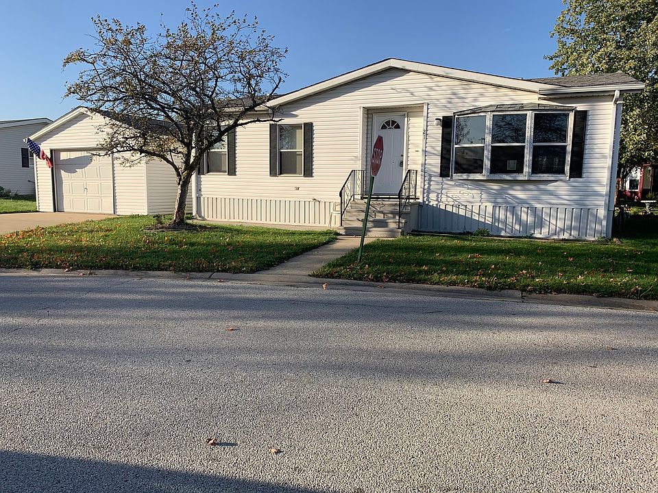 21 Maple Ridge Park, Manteno, IL 60950 Zillow