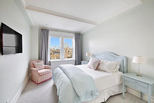 Sold by Halstead Real Estate | media 43