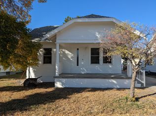 410 E Blake St, Palisade, NE 69040