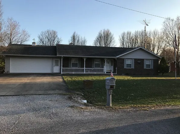 201 Memory Ln, Mc Leansboro, IL 62859