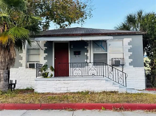 2905 W Chestnut St, Tampa, FL 33607
