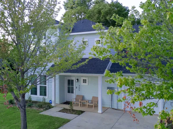 305 Jefferson St, Arlington, TX 76012