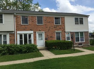 3164 Norwood Ct, Streamwood, IL 60107
