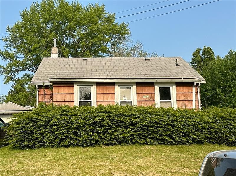 1097 Baldwin Ave, Sharon, PA 16146 MLS 1607778 Zillow