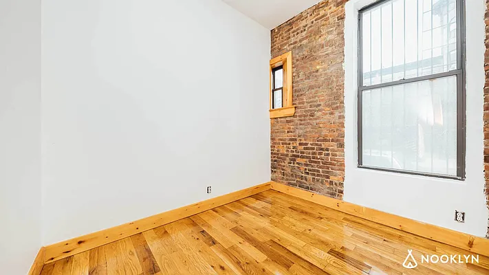 Rented by Nooklyn NYC LLC | media 5