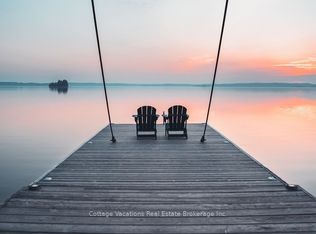 1016 Lawland Heights Rd, Gravenhurst, ON P1P1R2