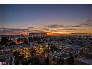 2nd image of 13700 Marina Pointe Dr Unit 917