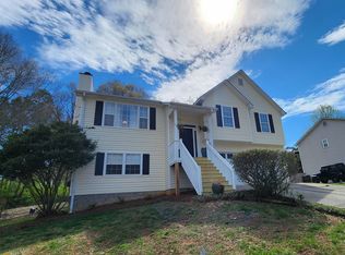 62 Ashwood Dr, Dallas, GA 30157